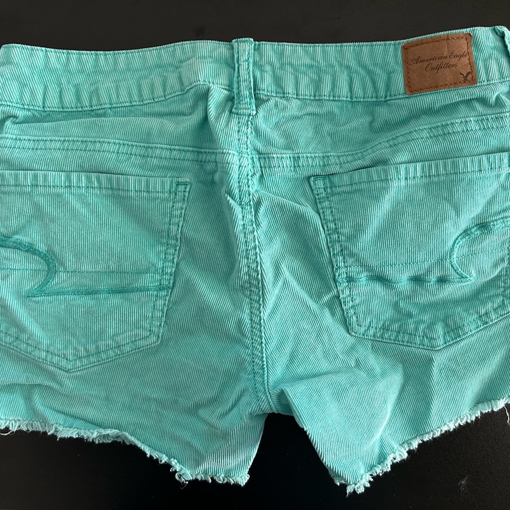 American Eagle teal shorts super stretch sz 2 - Picture 3 of 3